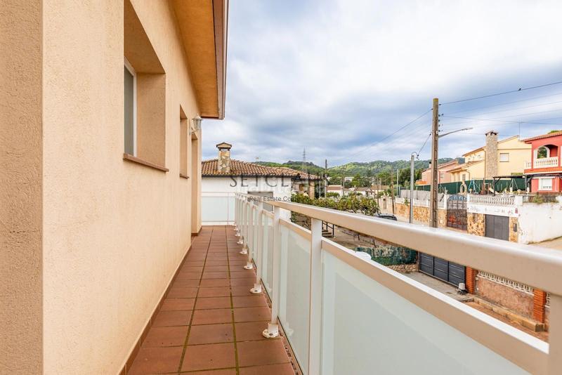 Foto 57f0427f-1038-4f97-a915-f661fb54d95a. Xalet amb calefacció aparcament piscina a Fogars de la Selva