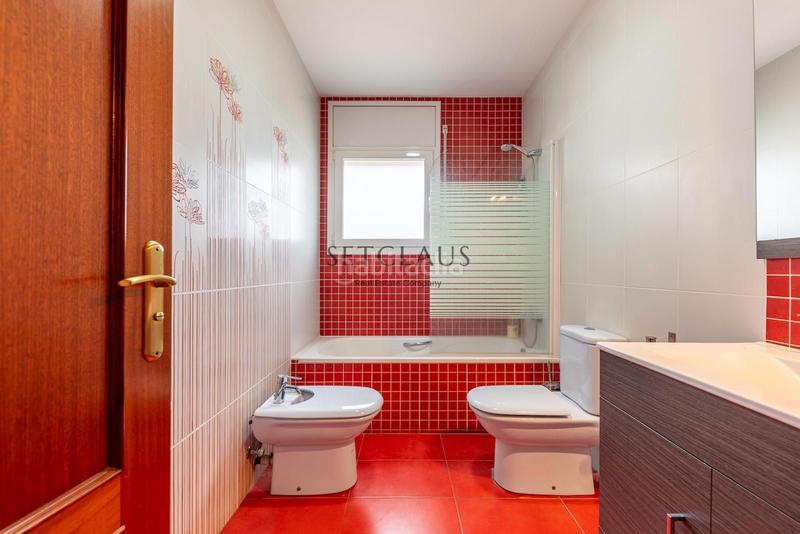 Foto ea9835fe-2a93-44ba-a9d0-bcf3dd51bda8. Xalet amb calefacció aparcament piscina a Fogars de la Selva