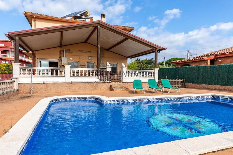 Foto ed42dcac-425f-4b86-9d11-49b9189217e4. Xalet amb calefacció aparcament piscina a Fogars de la Selva