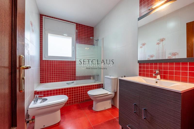 Foto efb9ba70-3b33-4124-b6ba-50a054402a22. Xalet amb calefacció aparcament piscina a Fogars de la Selva