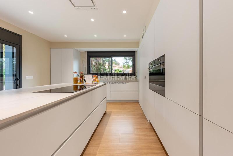 Foto 28267f32-9dc6-4f26-a758-59b757c5406d. Xalet amb calefacció piscina a Tiana