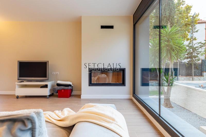 Foto 50ce2126-c251-4ffa-8ca6-1c69e47d475c. Xalet amb calefacció piscina a Tiana