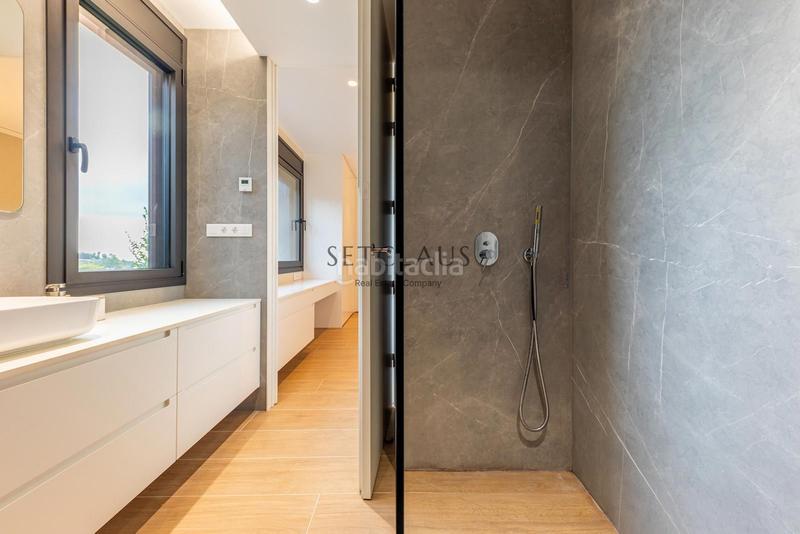 Foto 6542366a-92b7-411c-a0fe-f2fd16efcbc3. Xalet amb calefacció piscina a Tiana