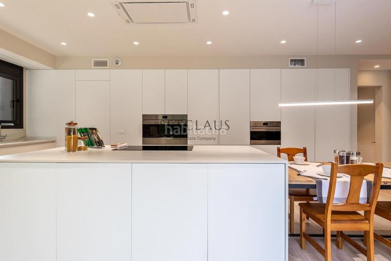 Foto 97a57836-551c-49ec-b845-f6b7fa93fcbd. Xalet amb calefacció piscina a Tiana