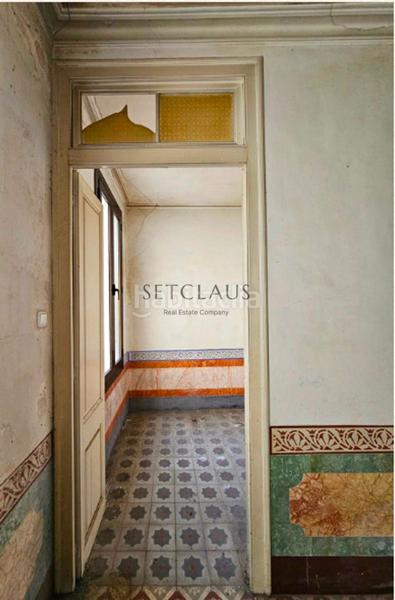 Foto c2eb3e8e-0425-4332-8545-eda3a294e5d6. Casa a Centre Masnou (El)