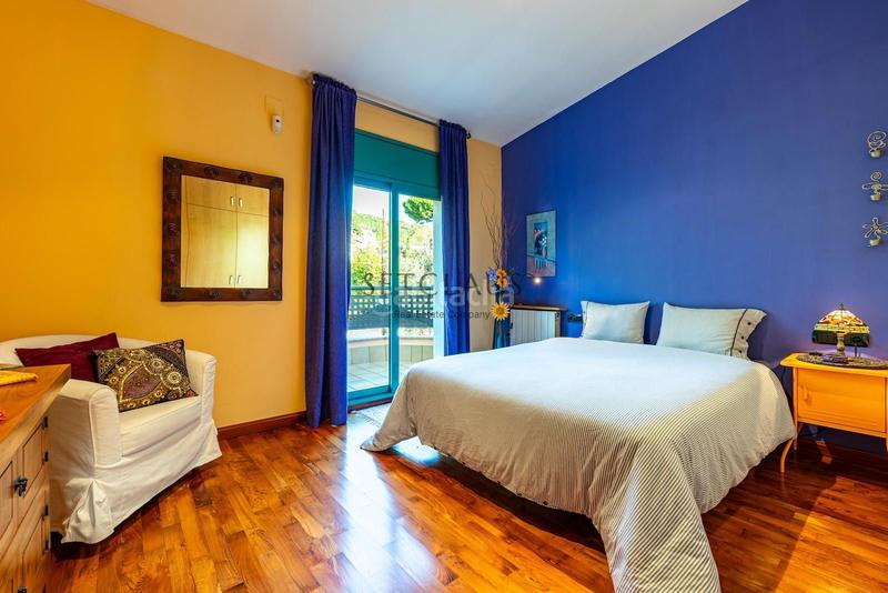 Foto 0d5bbf94-3d5d-4d37-bd2b-6aef44f3f98d. Chalet . comodidad y muy luminoso en Cabrils