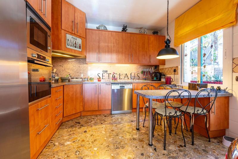 Foto 64bb8c2f-e49b-4ac4-b36b-8aefa5a9e557. Chalet . comodidad y muy luminoso en Cabrils