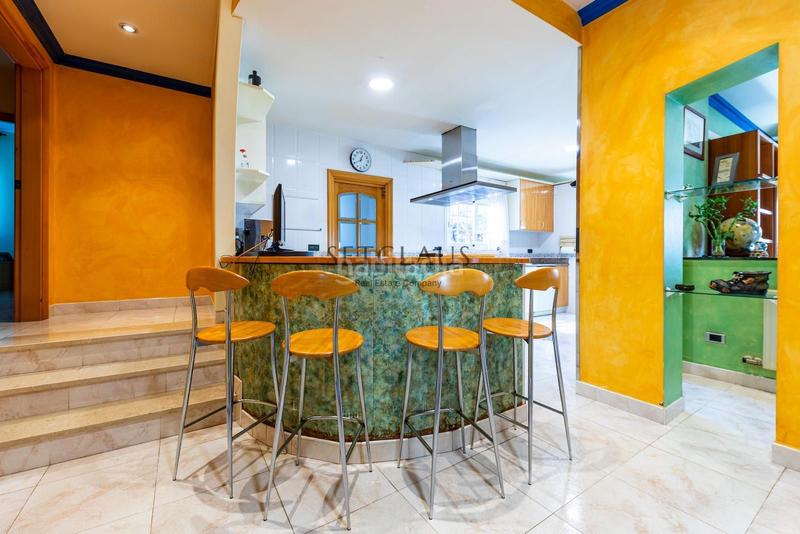 Foto 0db06d3f-337c-4c9c-b376-96aa0f5b5a1b. Chalet mit heizung parking pool in Zona Alta Premià de Mar