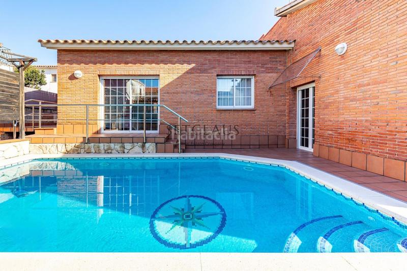 Foto 4cbb4a40-e07f-4fff-b2e4-25f3f1d26266. Chalet mit heizung parking pool in Zona Alta Premià de Mar