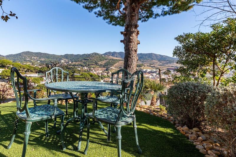 Foto 71e7fda0-d97f-4850-a393-1894369dc1ca. Chalet . vistas y amplitud en Alella