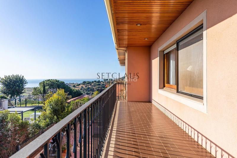 Foto a981cfab-f385-42b3-8aed-037ecc6d8be6. Chalet . vistas y amplitud en Alella