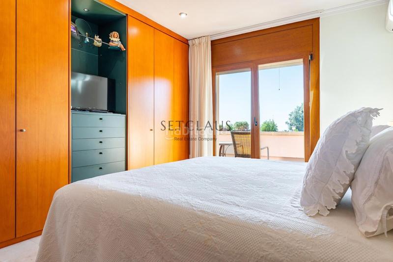 Foto c457028b-a12d-47bb-b731-7573083a1be3. Chalet . vistas y amplitud en Alella