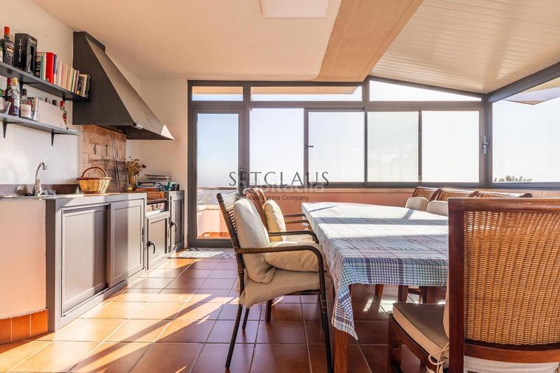 Foto dcd189a0-0aff-42f4-ba22-8bd924f3b416. Chalet . vistas y amplitud en Alella