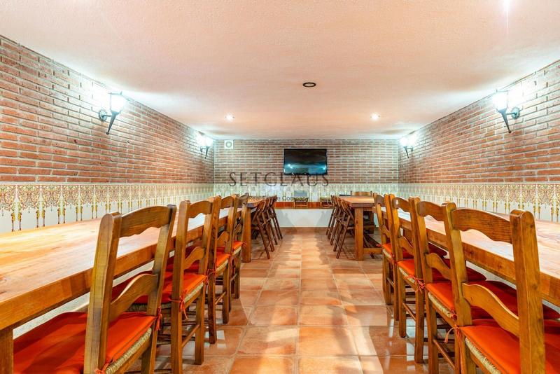 Foto df1cf643-840d-4b88-8594-34b8cffde6c7. Chalet . vistas y amplitud en Alella