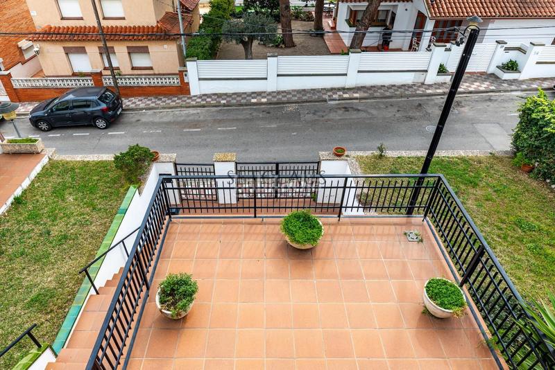 Foto 1b2fa93f-15dd-4d21-926c-984ce3ba974a. Chalet con riscaldamento parcheggio in Califòrnia-Santa Madrona Masnou (El)