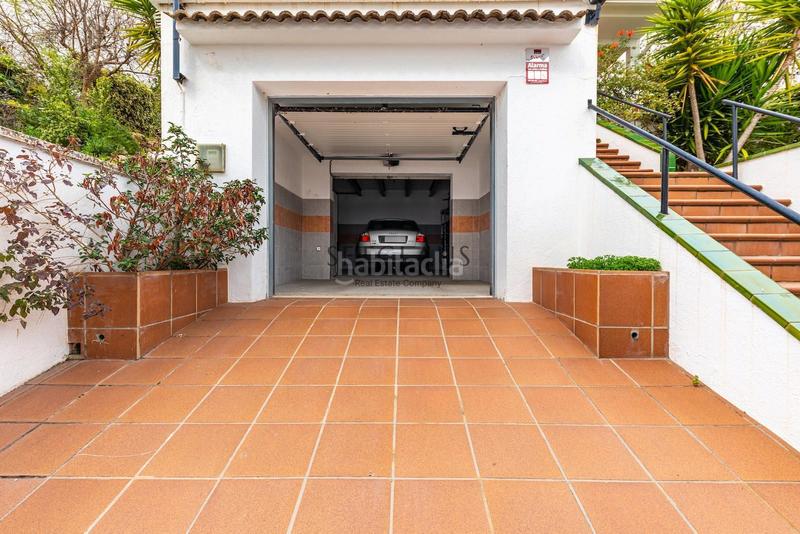 Foto b39703a0-8a72-4013-9d04-46998b5a3088. Chalet con riscaldamento parcheggio in Califòrnia-Santa Madrona Masnou (El)