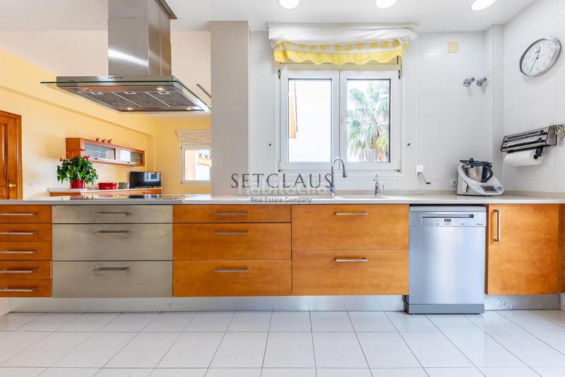 Foto 71d0ecc1-3e3a-43b1-8580-d86927f8148c. Chalet . vistas y amplitud en Mas Ram Badalona