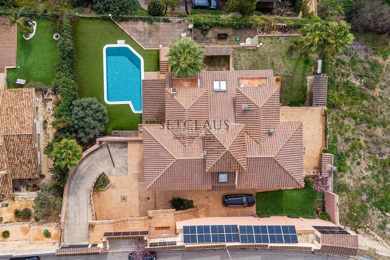 Foto 7ab2c76c-065f-4932-8fb0-4cfa3fd14238. Chalet . vistas y amplitud en Mas Ram Badalona