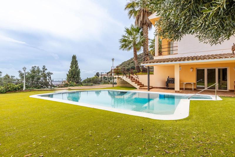 Foto 9a98c7b4-a5e2-44b6-8398-f38d2f3edb23. Chalet . vistas y amplitud en Mas Ram Badalona