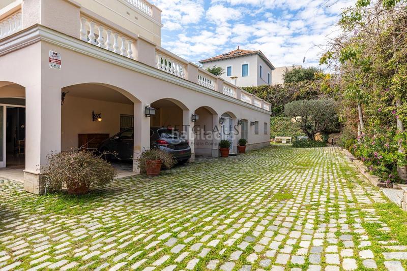 Foto f4e8ec6a-95f4-429b-82c4-e69abdacc681. Chalet con riscaldamento parcheggio piscina in Ocata Masnou (El)