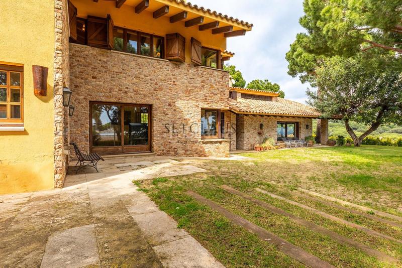 Foto 5c073194-6c38-494b-9b6e-6737ef4bcbcc. Xalet amb calefacció piscina a Rocaferrera Sant Andreu de Llavaneres