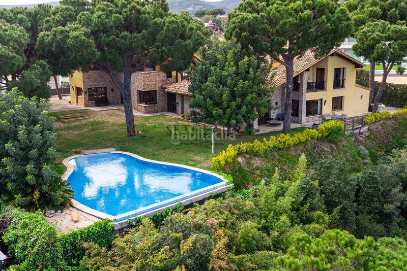 Foto ab01d37a-ed44-4893-b218-dbe94f36689e. Xalet amb calefacció piscina a Rocaferrera Sant Andreu de Llavaneres