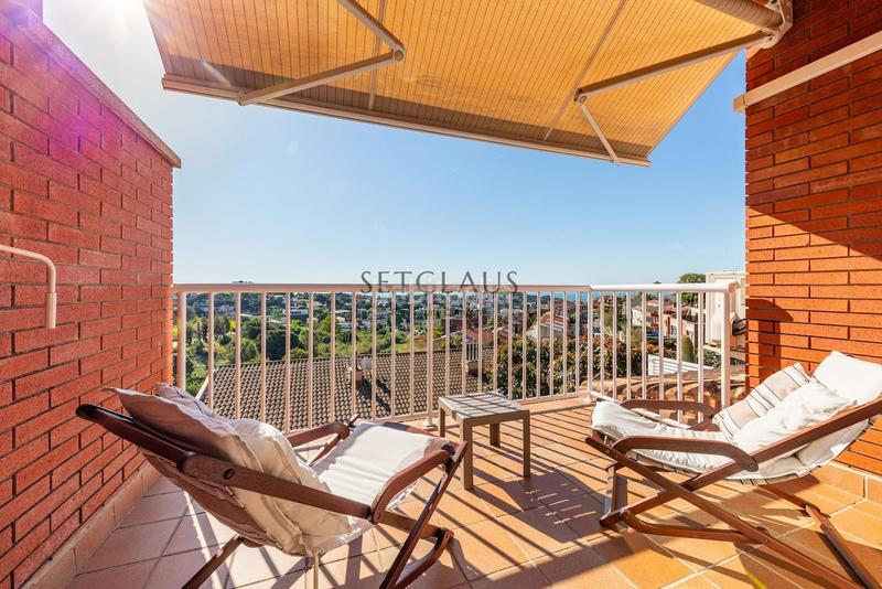 Foto 04b00920-e62a-4c87-9926-c7971098a6f7. Casa a schiera con riscaldamento parcheggio in Tiana