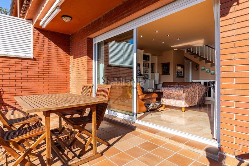 Foto 450c7ed8-8db8-45d9-b3af-105d0a725d0a. Casa a schiera con riscaldamento parcheggio in Tiana