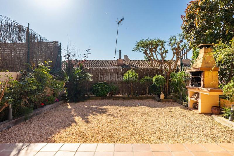 Foto 52d6c3e9-f423-463e-8375-eeed69283e21. Casa a schiera con riscaldamento parcheggio in Tiana