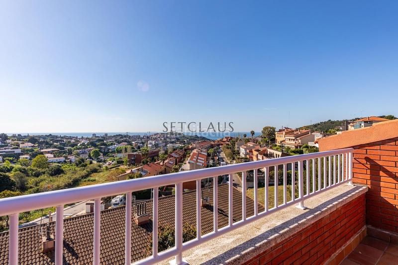 Foto 6f79f3a7-a293-4bca-b020-07918f9dde10. Casa a schiera con riscaldamento parcheggio in Tiana