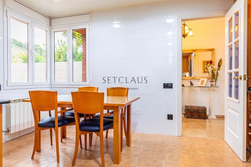 Foto 75828056-afc8-4e26-aa28-d263f05c16c8. Casa a schiera con riscaldamento parcheggio in Tiana