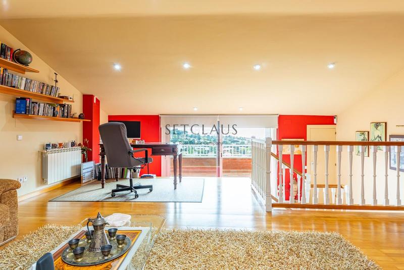 Foto 96030f68-9083-41c4-814c-ccb74025ece0. Casa a schiera con riscaldamento parcheggio in Tiana