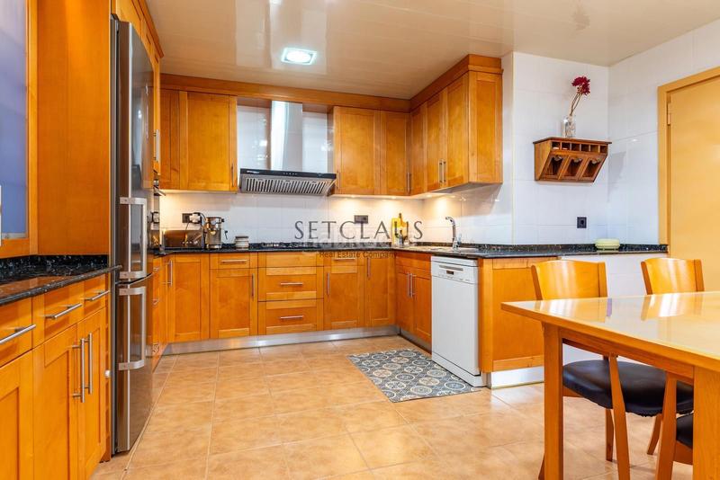 Foto ade8a0e1-226c-4294-b1a7-63a9a4b143dd. Casa a schiera con riscaldamento parcheggio in Tiana