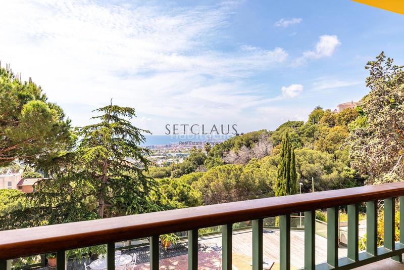 Foto 4c6a989a-e6d2-401c-bd9f-b596369521fc. Chalet . vistas y privacidad. en Mas Ram Badalona