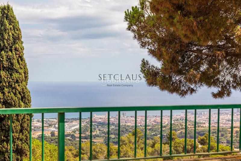 Foto 27f2f8e4-f06f-4f26-87e6-f6b038f85181. Chalet con riscaldamento parcheggio piscina in Urbanitzacions Mataró