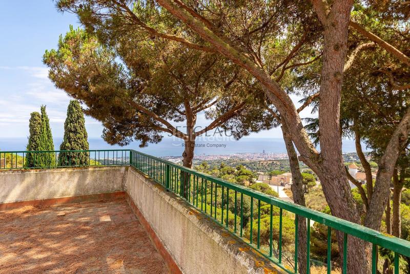 Foto 7027cd78-d91e-4325-b1a5-11bbdb36853d. Chalet con riscaldamento parcheggio piscina in Urbanitzacions Mataró