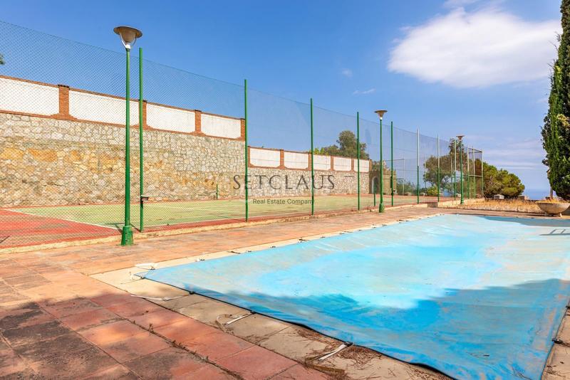 Foto 96e348ce-c43f-4f23-903f-2e7608f017ff. Chalet con riscaldamento parcheggio piscina in Urbanitzacions Mataró