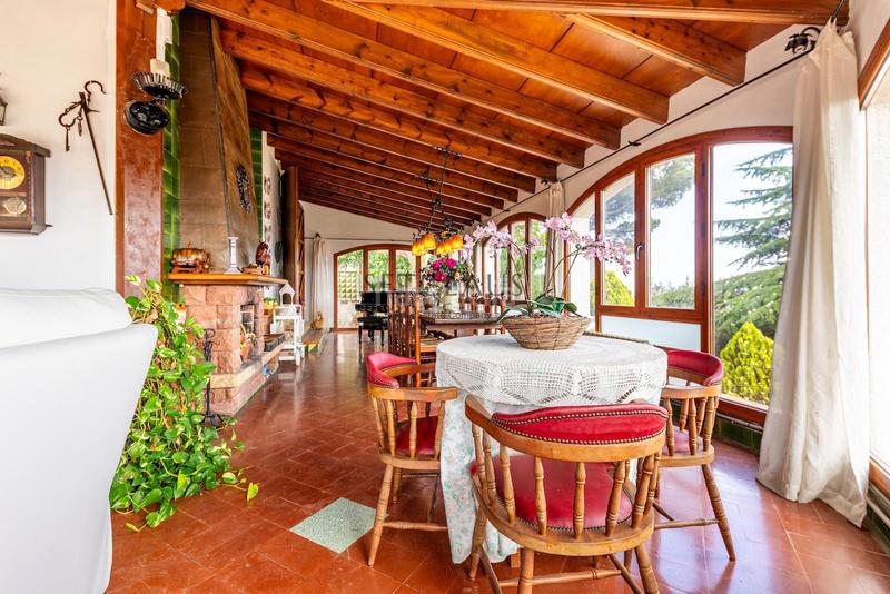 Foto abc6b2f0-c55c-490f-a7e0-bb46a2037ef4. Chalet con riscaldamento parcheggio piscina in Urbanitzacions Mataró