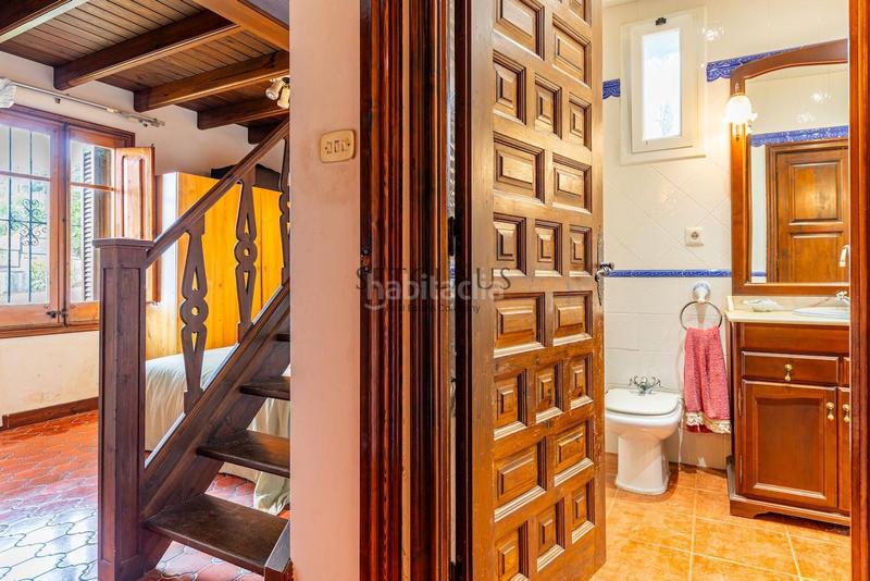 Foto ad1279b3-a966-4f82-8ef3-128ddf01cd28. Chalet con riscaldamento parcheggio piscina in Urbanitzacions Mataró