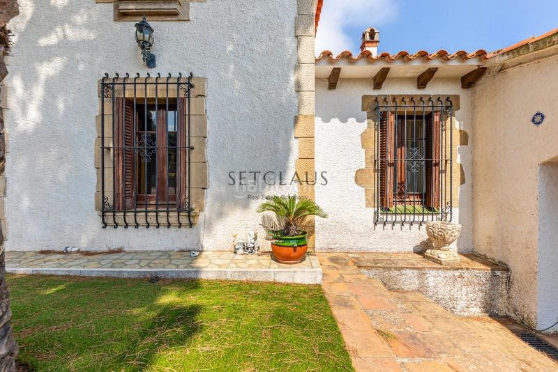 Foto bd50b9ee-12b3-4ec7-9568-50a247a78111. Chalet con riscaldamento parcheggio piscina in Urbanitzacions Mataró