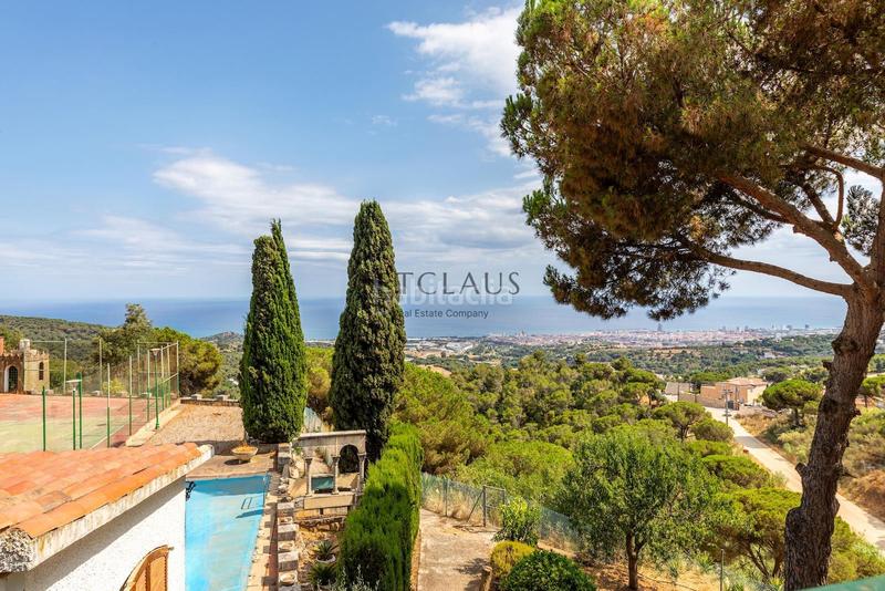 Foto cca5d12d-7ace-4662-b8e8-6fc152d913c7. Chalet con riscaldamento parcheggio piscina in Urbanitzacions Mataró