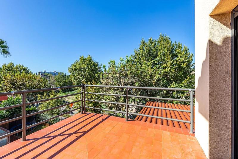 Foto 36042b53-03e0-4454-84d3-728df203342a. Maison jumelée avec chauffage parking piscine dans Centre Masnou (El)