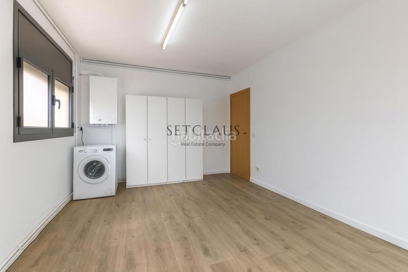 Foto 964f1134-9585-497c-ae18-046909b792db. Maison jumelée avec chauffage parking piscine dans Centre Masnou (El)