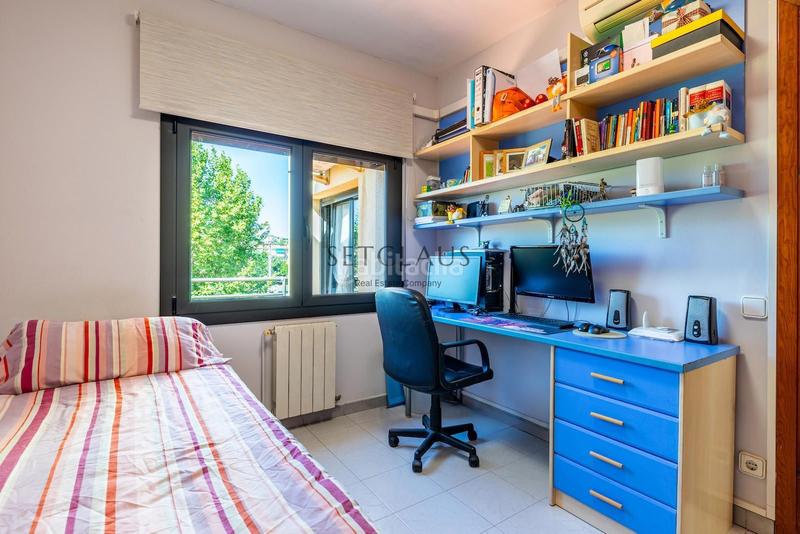 Foto d4339d02-b477-4c61-b7bf-36cb91d324e9. Maison jumelée avec chauffage parking piscine dans Centre Masnou (El)