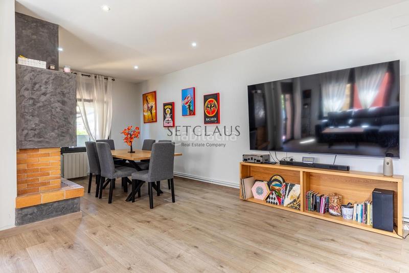 Foto e88c00ae-1afa-43ad-9777-85c48df1e63b. Maison jumelée avec chauffage parking piscine dans Centre Masnou (El)