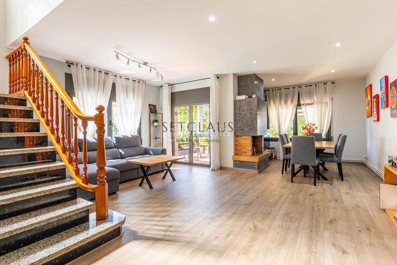 Foto f31ed85b-d853-4c7a-851c-27cc5530b9c7. Maison jumelée avec chauffage parking piscine dans Centre Masnou (El)