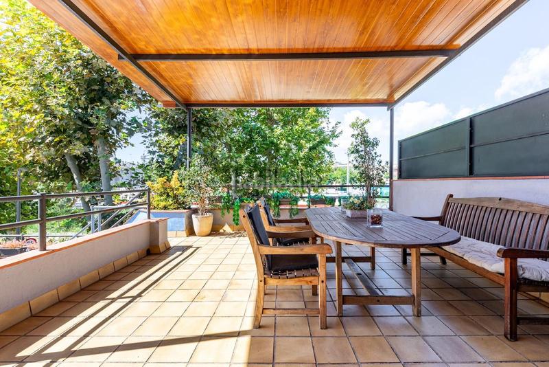 Foto f78cd22a-a262-422d-a3a7-c57d378b1af4. Maison jumelée avec chauffage parking piscine dans Centre Masnou (El)