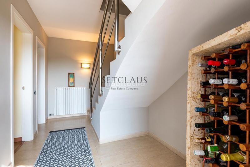 Foto 3a724d5a-257e-42ca-9e75-b4d28321c7c4. Chalet con riscaldamento parcheggio piscina in Alella