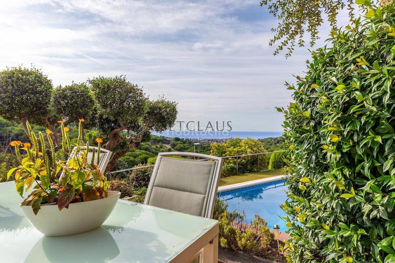 Foto a7768b86-c2d7-4641-b2f2-25fd28b0b941. Chalet con riscaldamento parcheggio piscina in Alella