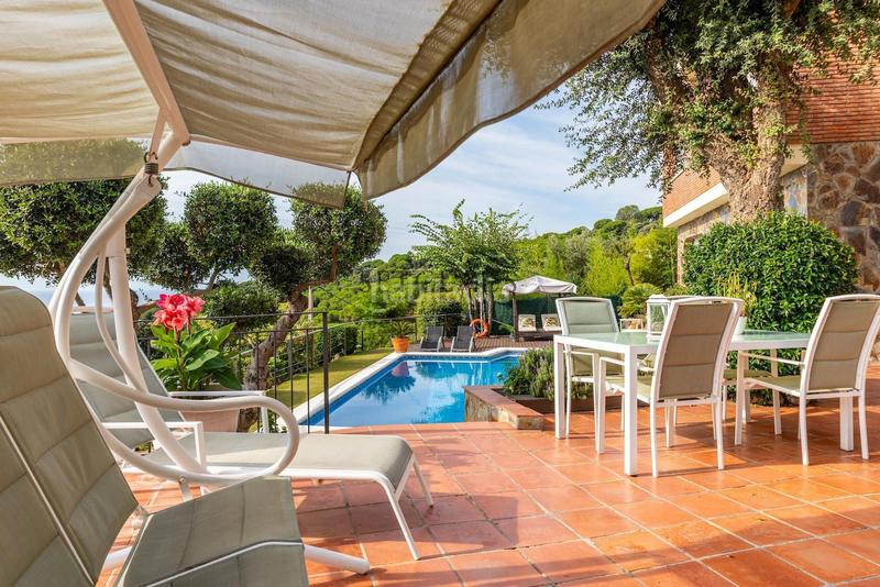 Foto be79ee3f-ace6-4536-a0bf-c587106ce83e. Chalet con riscaldamento parcheggio piscina in Alella